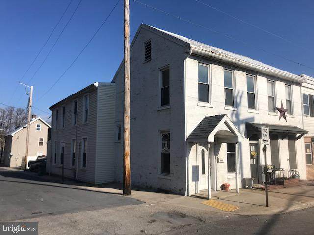 385 Lincoln Way - Photo 1