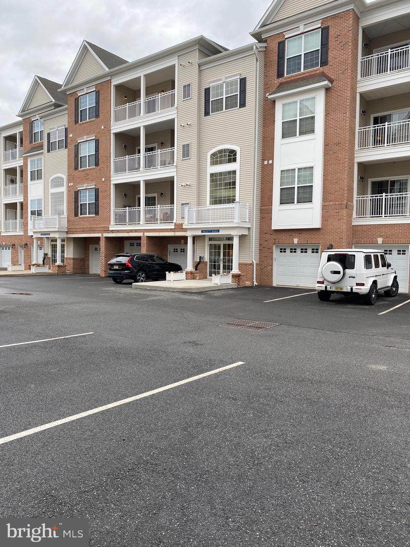 4644-DERBY CT Park Place - Photo 1