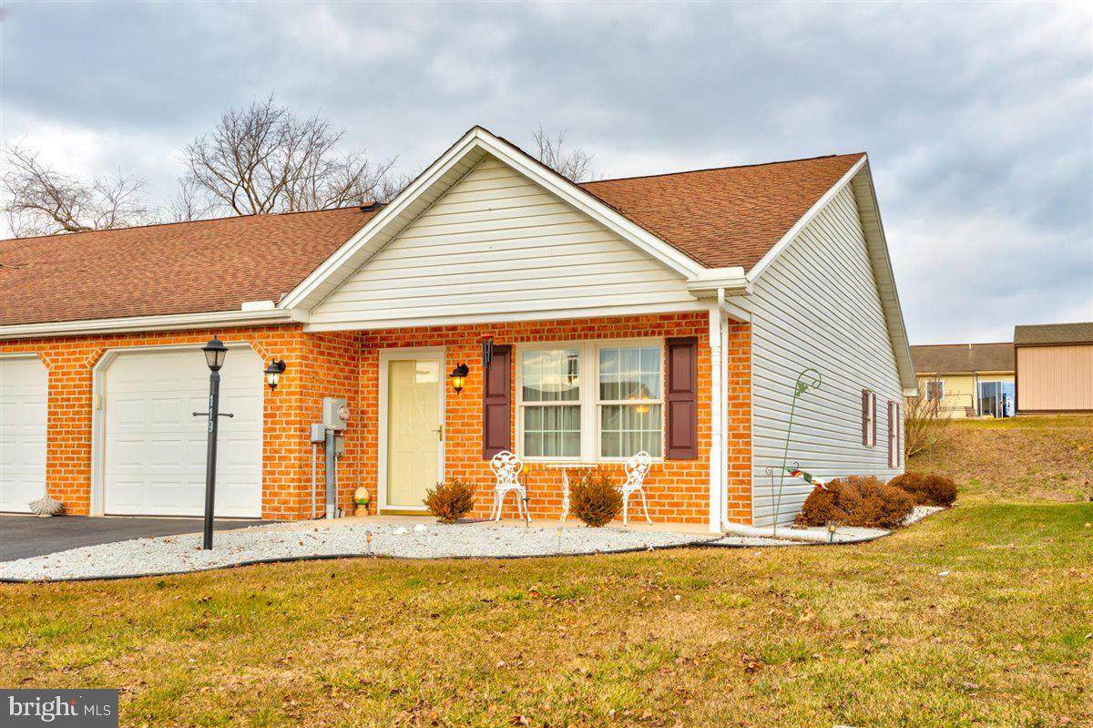 119 Central Way - Photo 1