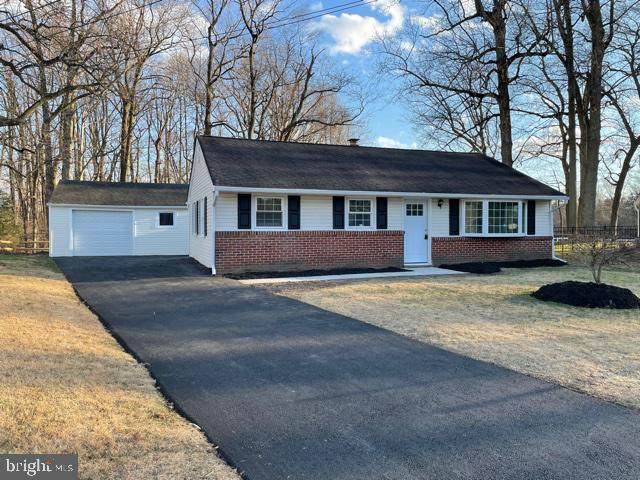 184 Petersom Blvd - Photo 1