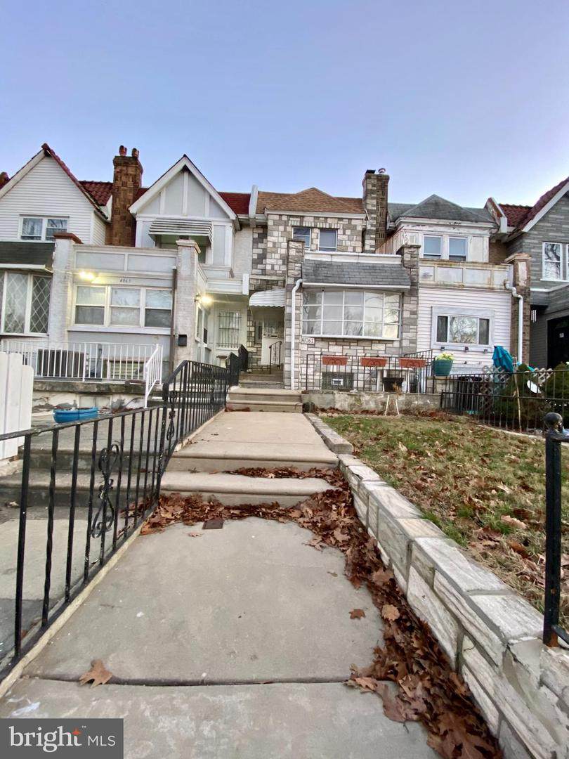 4061 Roosevelt Boulevard - Photo 1