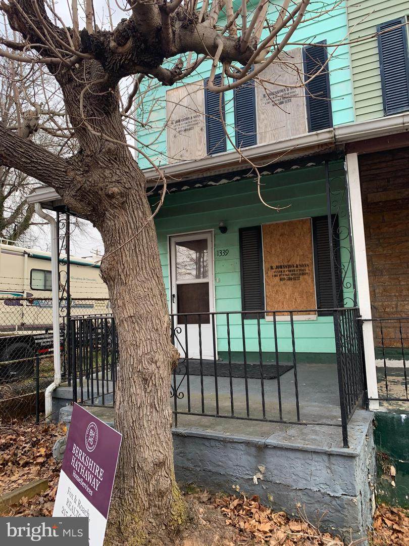 1339 Green Street - Photo 1
