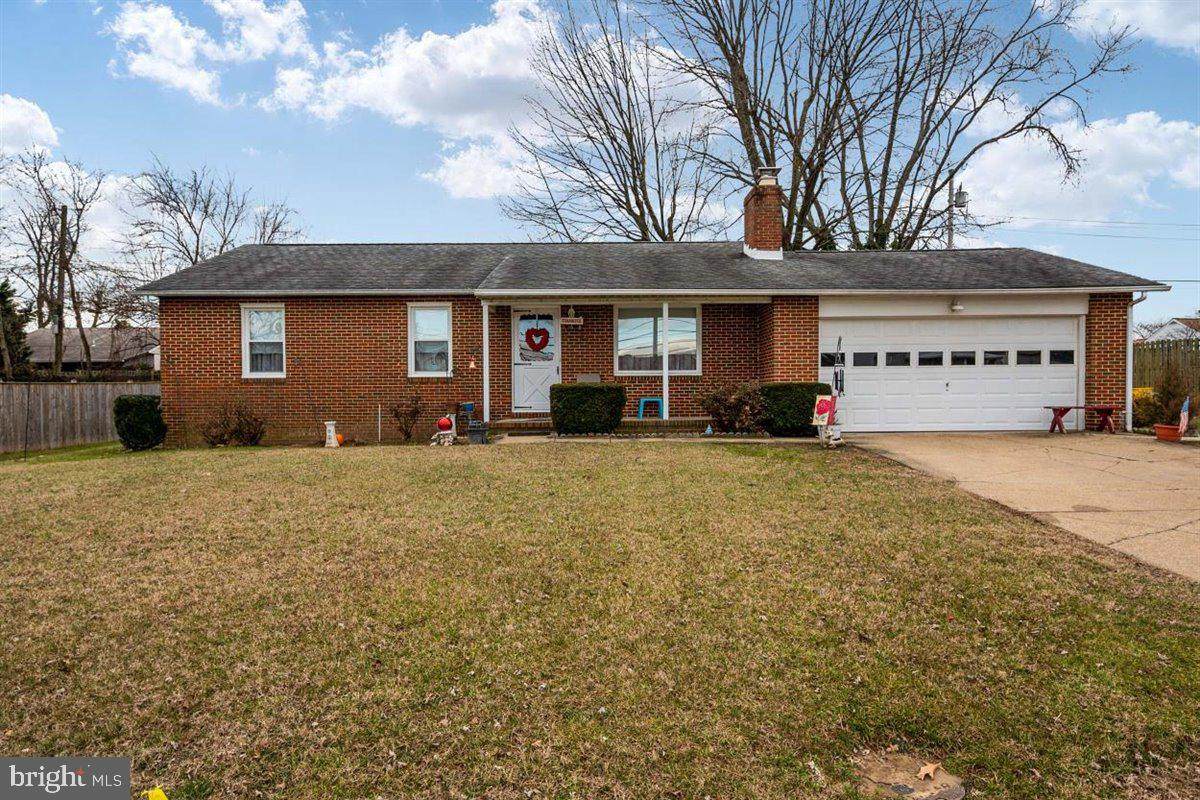 115 Camrose Avenue - Photo 1