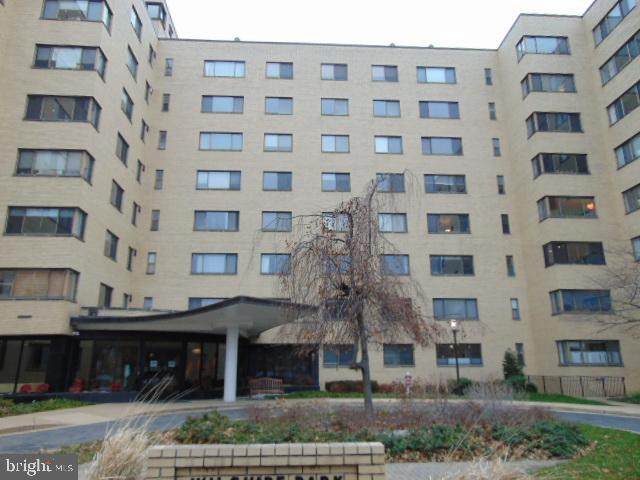 3701 Connecticut Avenue - Photo 1