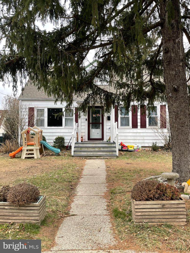 22 Bartram Avenue - Photo 1