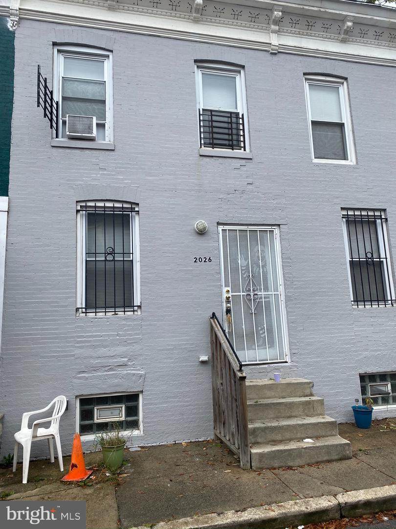 2026 Etting Street - Photo 1