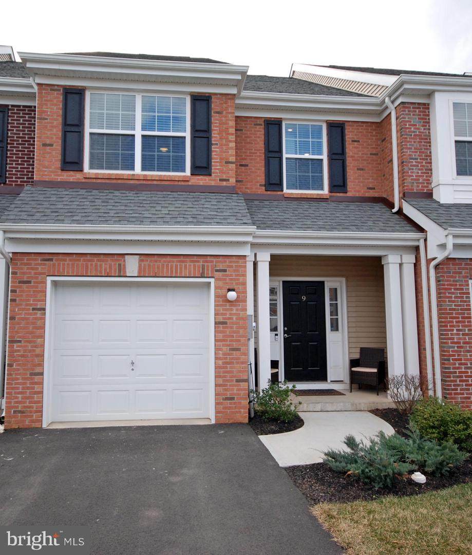9 Flagger Lane - Photo 1