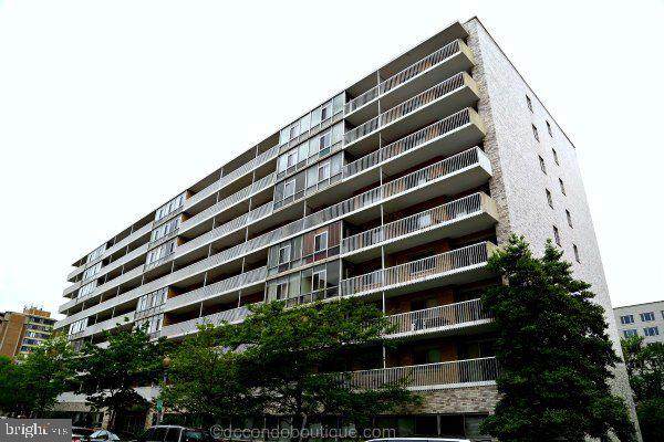 730 24TH Street - Photo 1