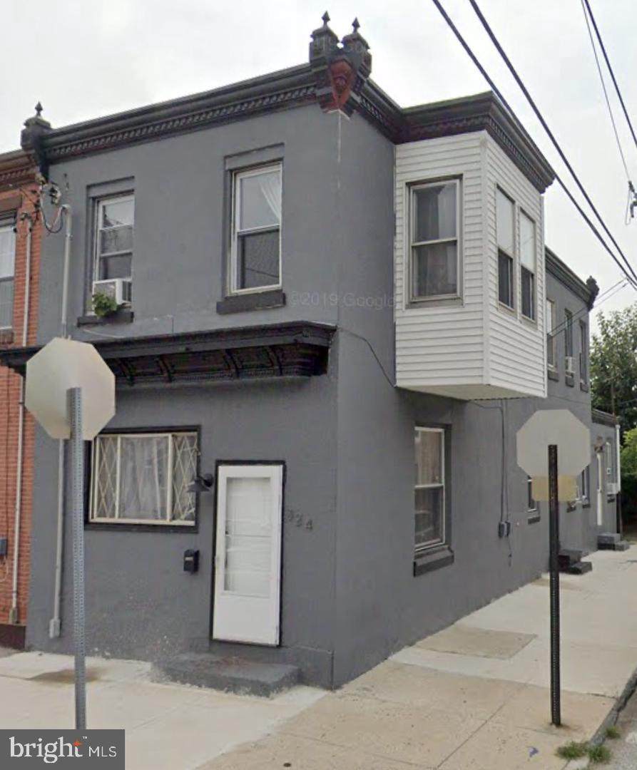 3245 Edgemont Street - Photo 1