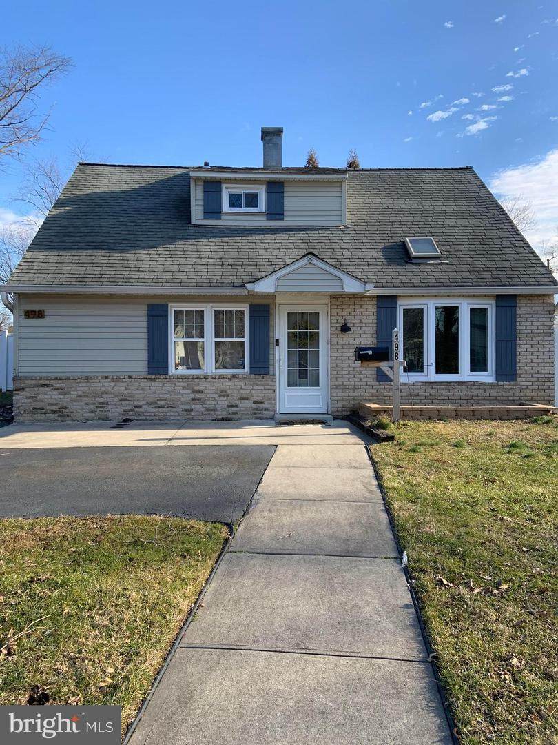 498 Melvin Avenue - Photo 1