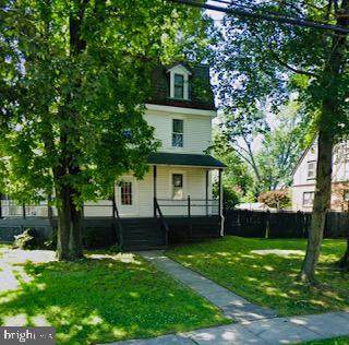 900 Andrews Avenue - Photo 1