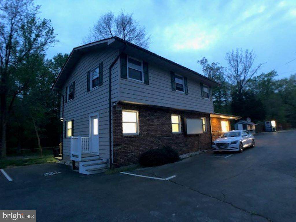 679 Central Avenue - Photo 1