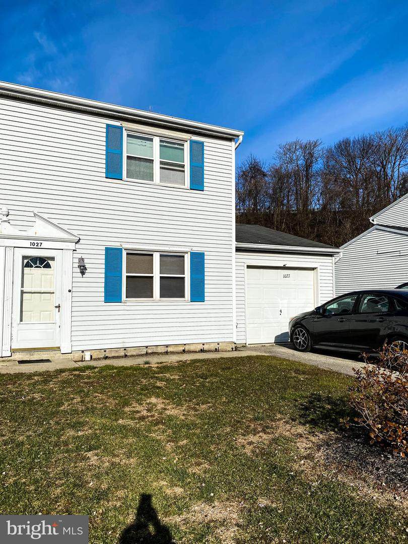 1027 Cloverton Drive - Photo 1