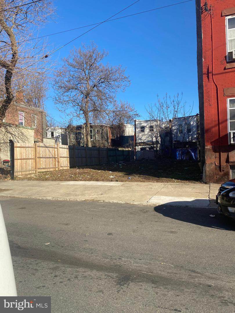 2313 19TH Street - Photo 1