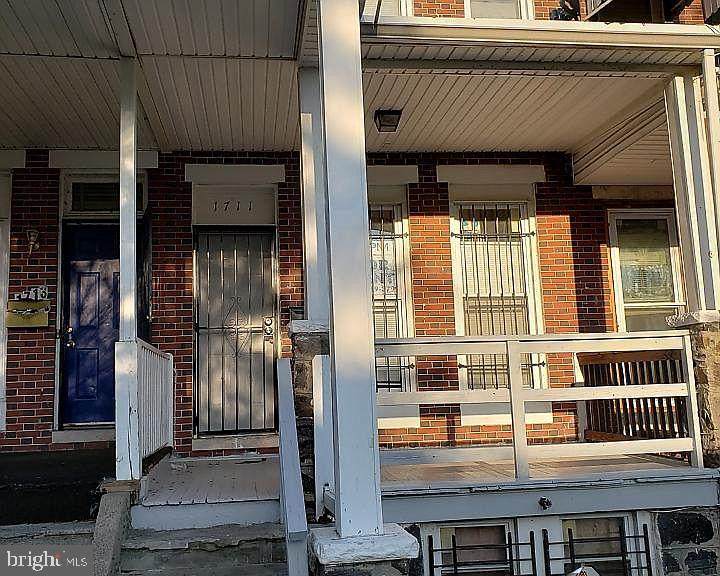 1711 Ashburton Street - Photo 1