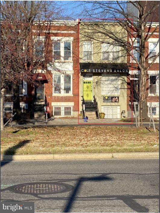 1210 Pennsylvania Avenue - Photo 1