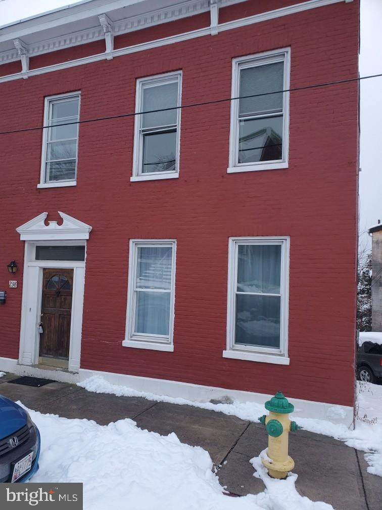 238 Columbia Street - Photo 1