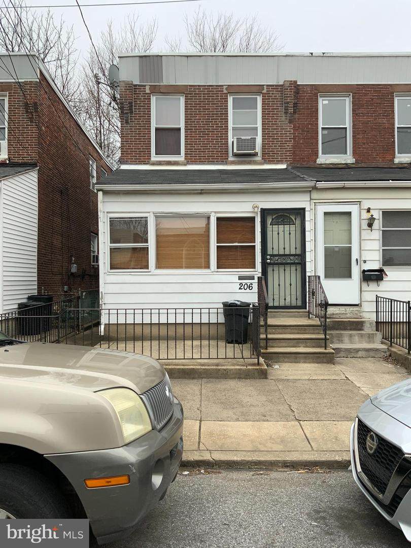 206 Moore Street - Photo 1