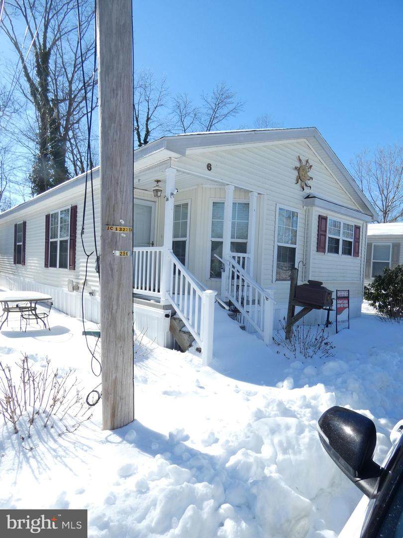 6 Forest Drive - Photo 1