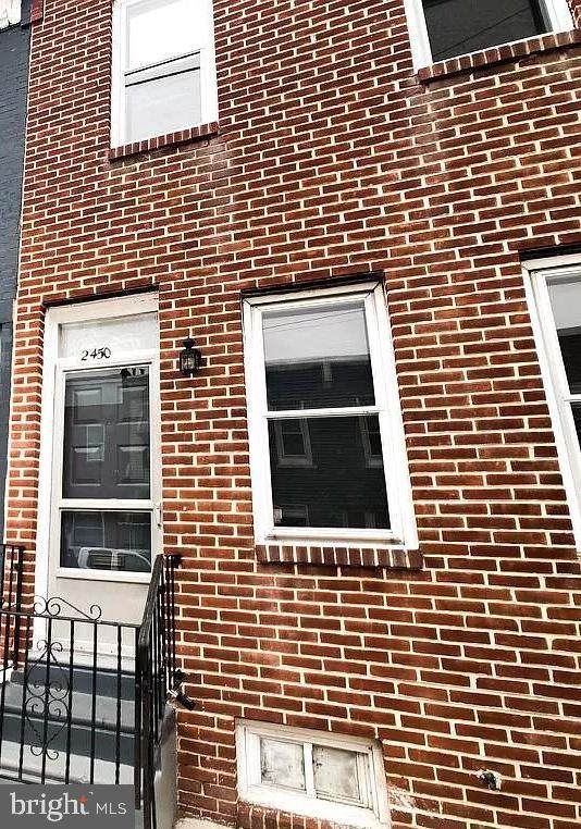 2450 Fairhill Street - Photo 1