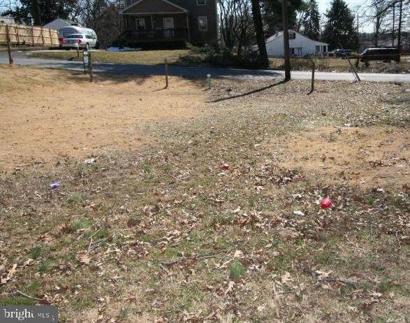11000 Queen Anne Avenue - Photo 1