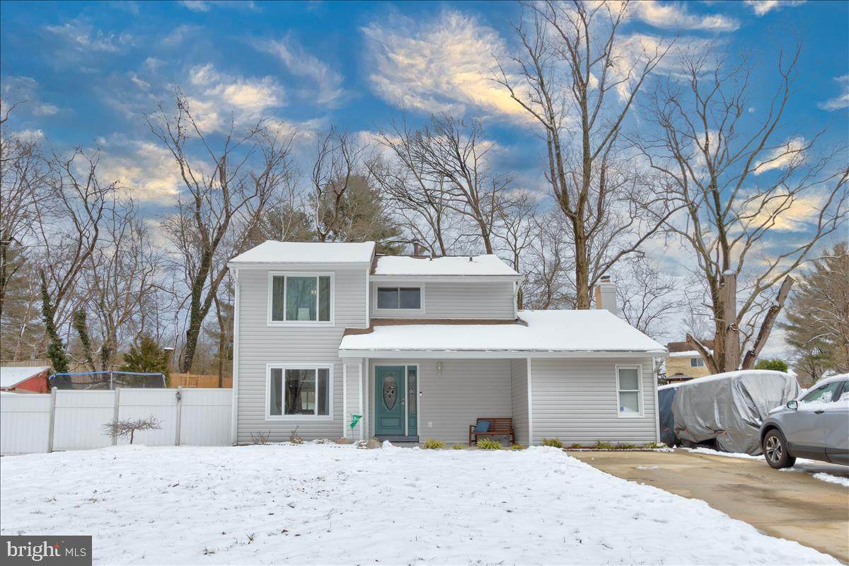 10809 Woodlawn Boulevard - Photo 1