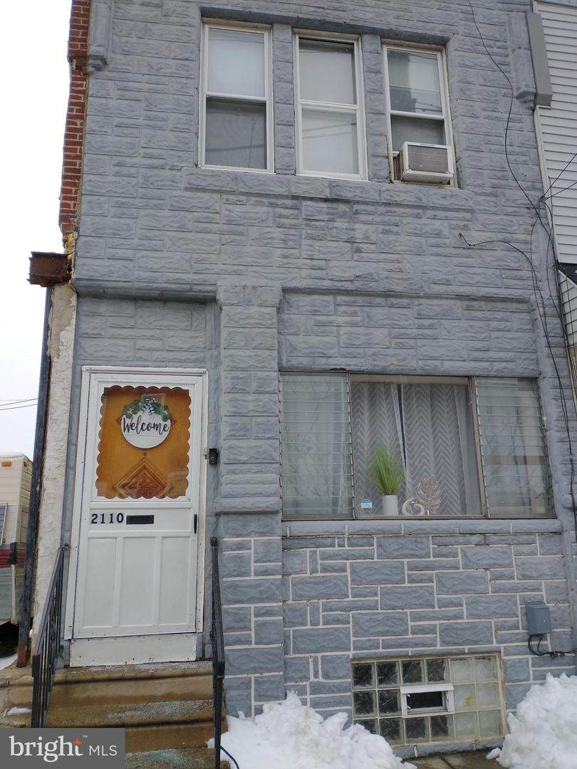 2110 Tioga Street - Photo 1