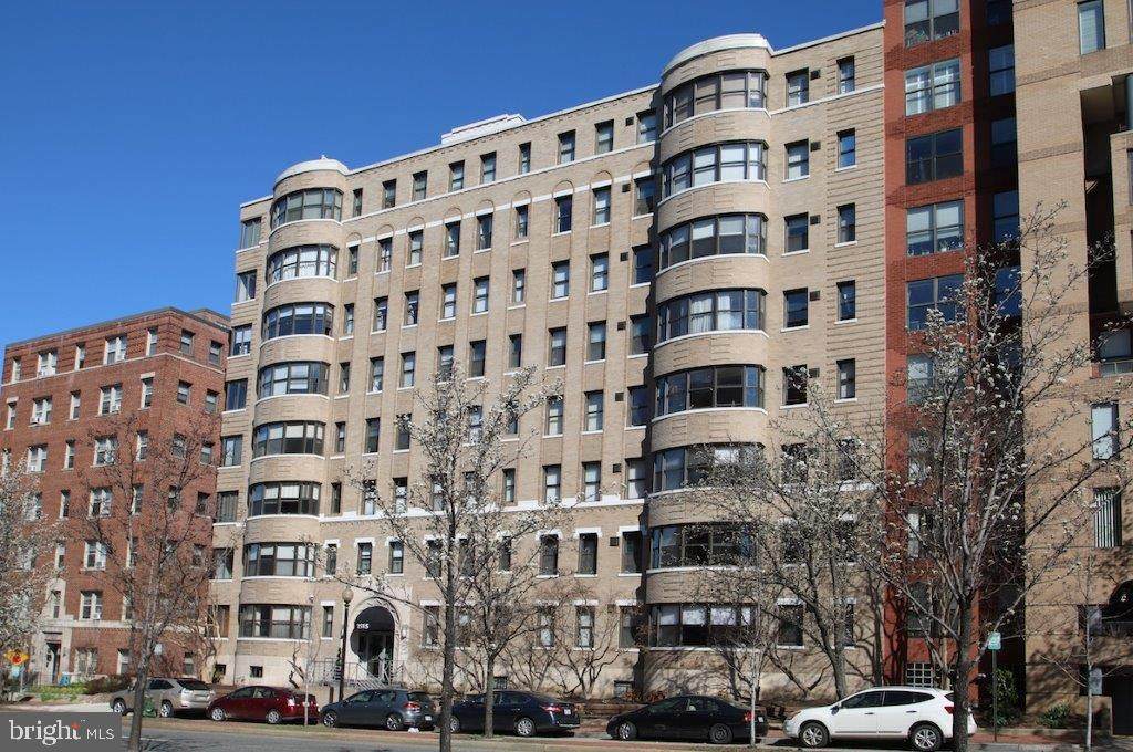 2515 K Street - Photo 1