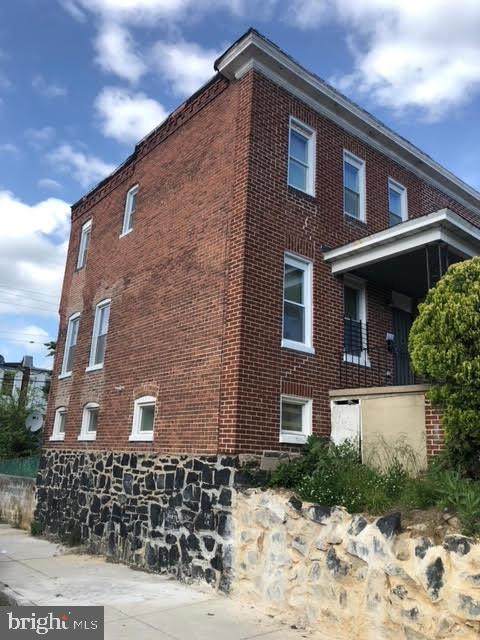 3200 Elmora Avenue - Photo 1