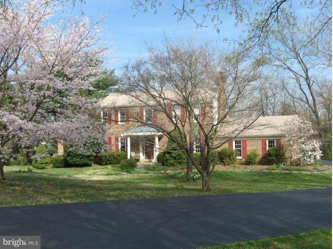 1011 Cup Leaf Holly Court - Photo 1