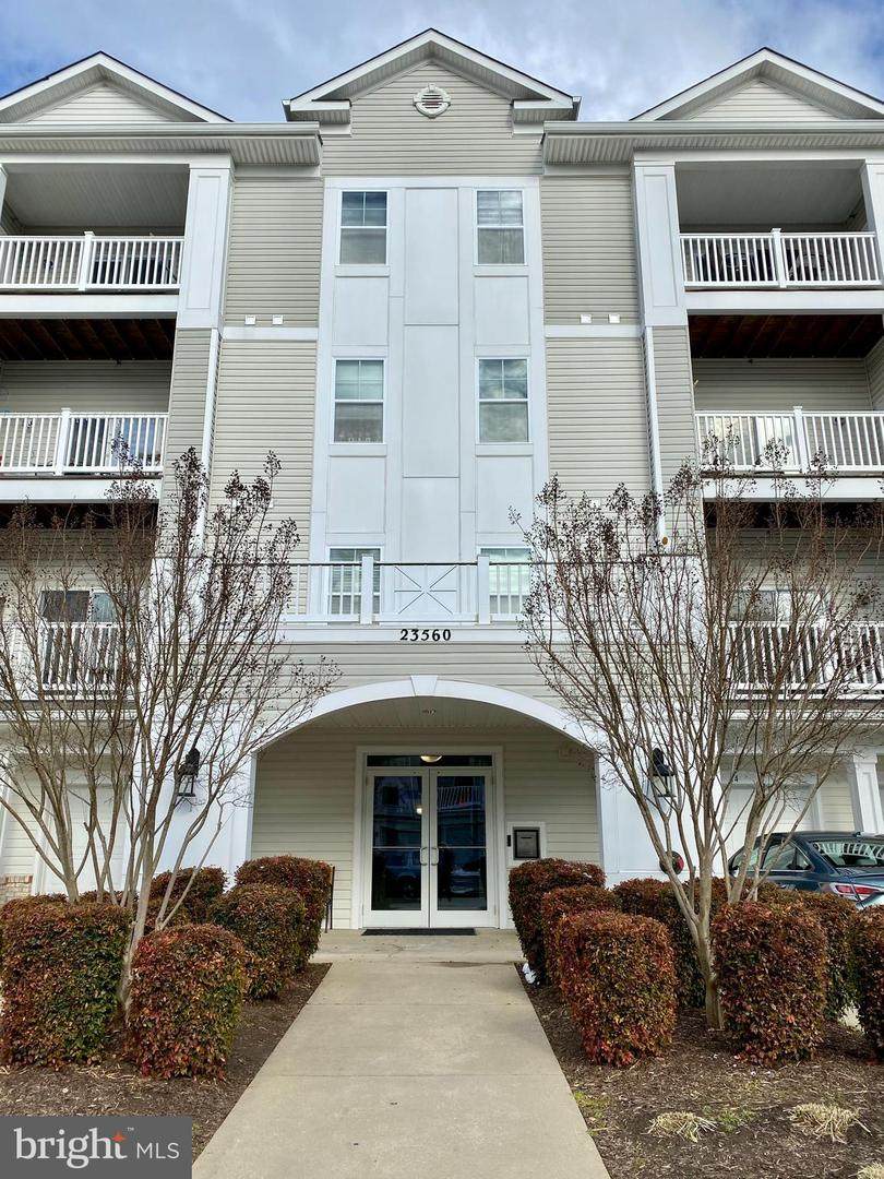 23560 F D R Boulevard - Photo 1