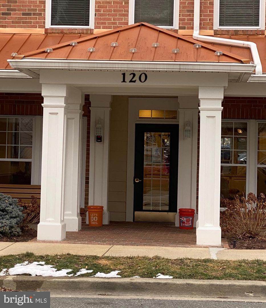 120 Chevy Chase Street - Photo 1