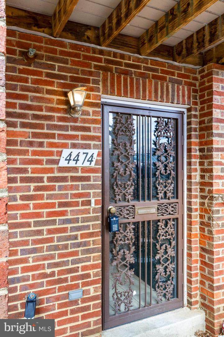 4474 Blue Heron Way - Photo 1