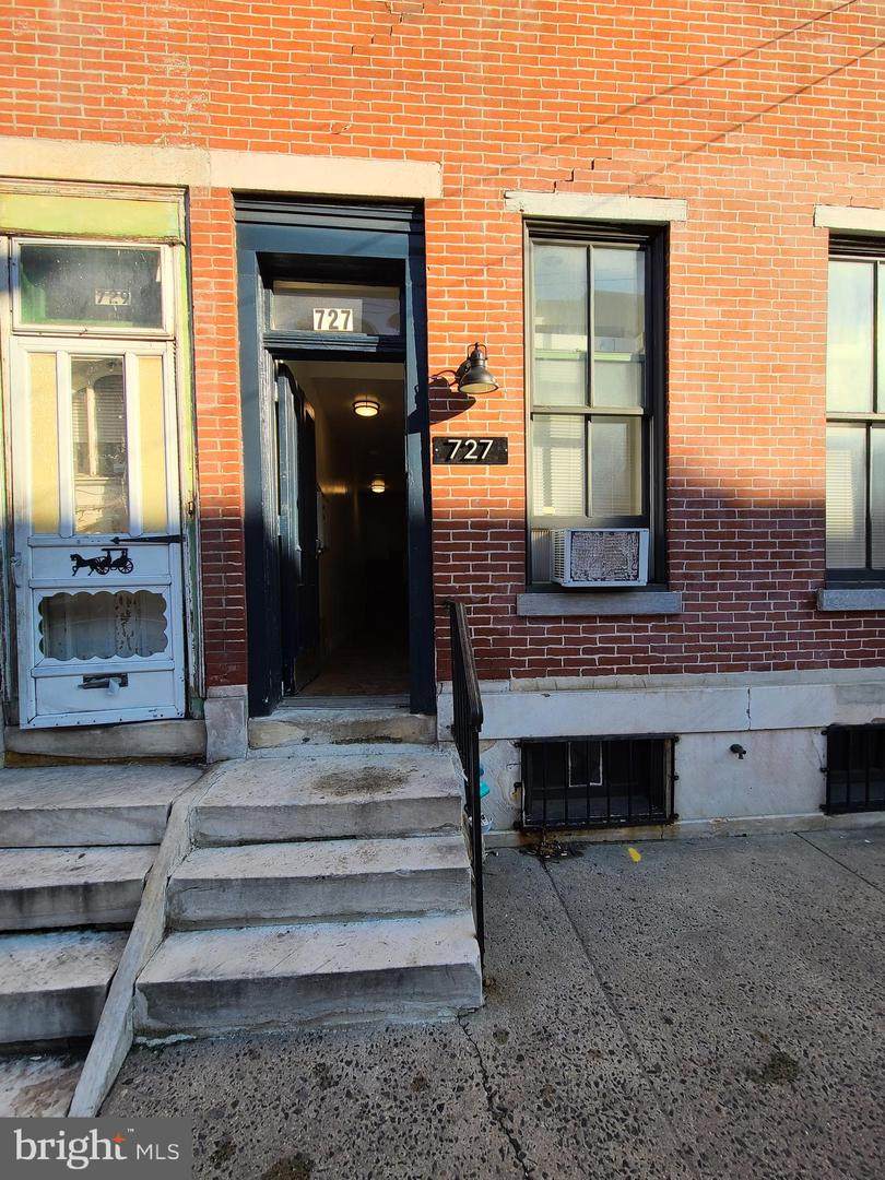 727 16TH Street - Photo 1
