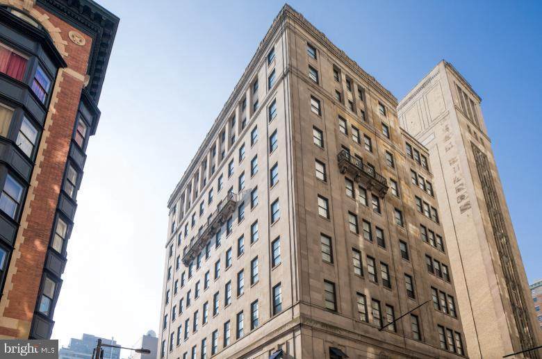 1300-6 Chestnut Street - Photo 1