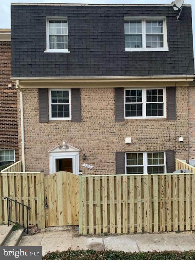 9816 Hagel Circle - Photo 1