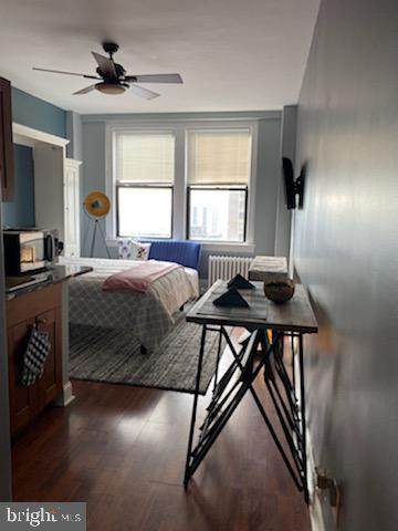 1324 Locust Street - Photo 1