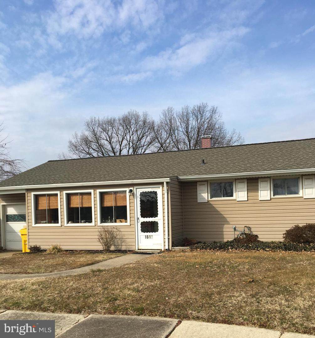 1612 Bedford Road - Photo 1