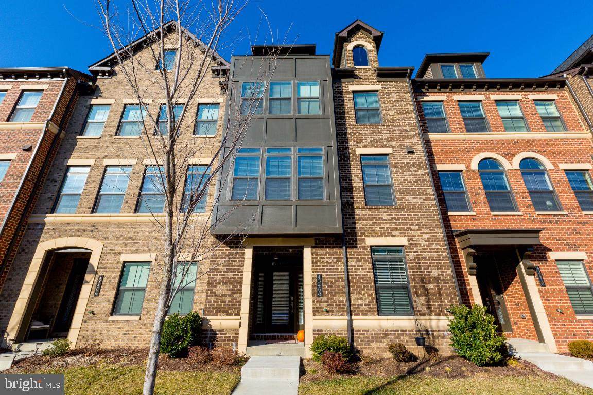 43408 Charitable Street - Photo 1