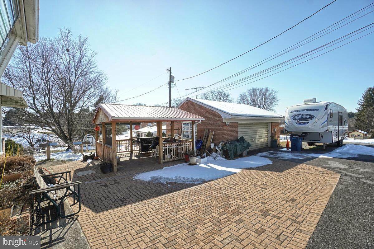 1505 Dual Highway - Photo 1