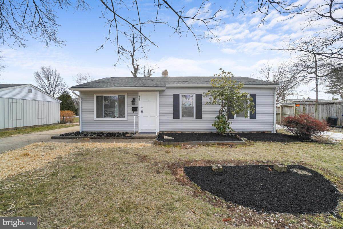 427 Logan Street - Photo 1