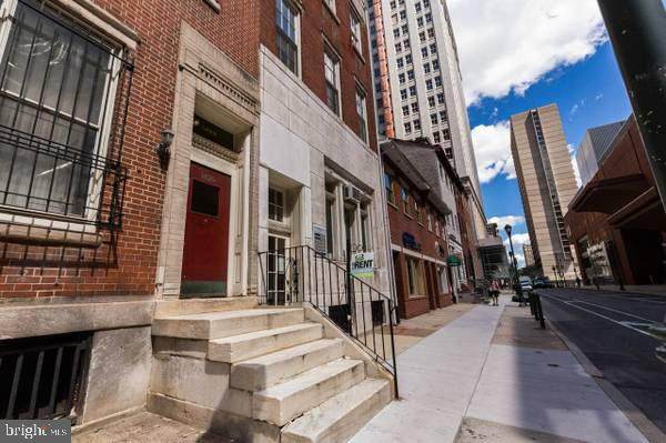 1429 Spruce Street - Photo 1