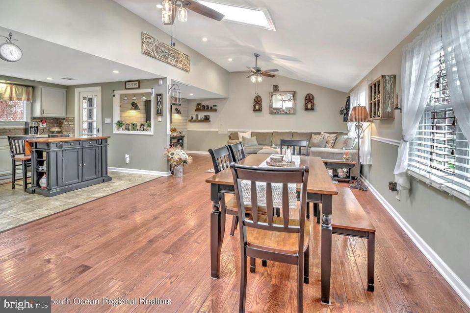 412 Conifer Drive - Photo 1