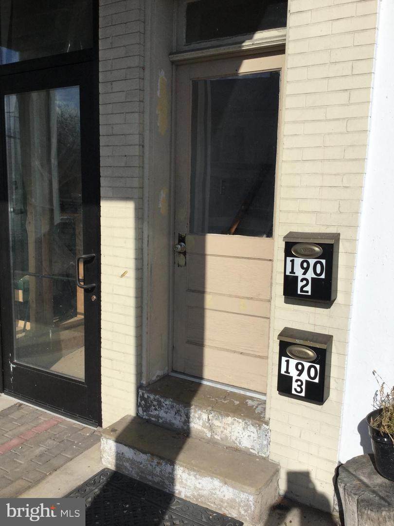 190 King Street - Photo 1