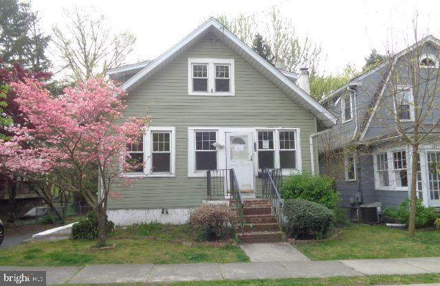 202 Chestnut Avenue - Photo 1
