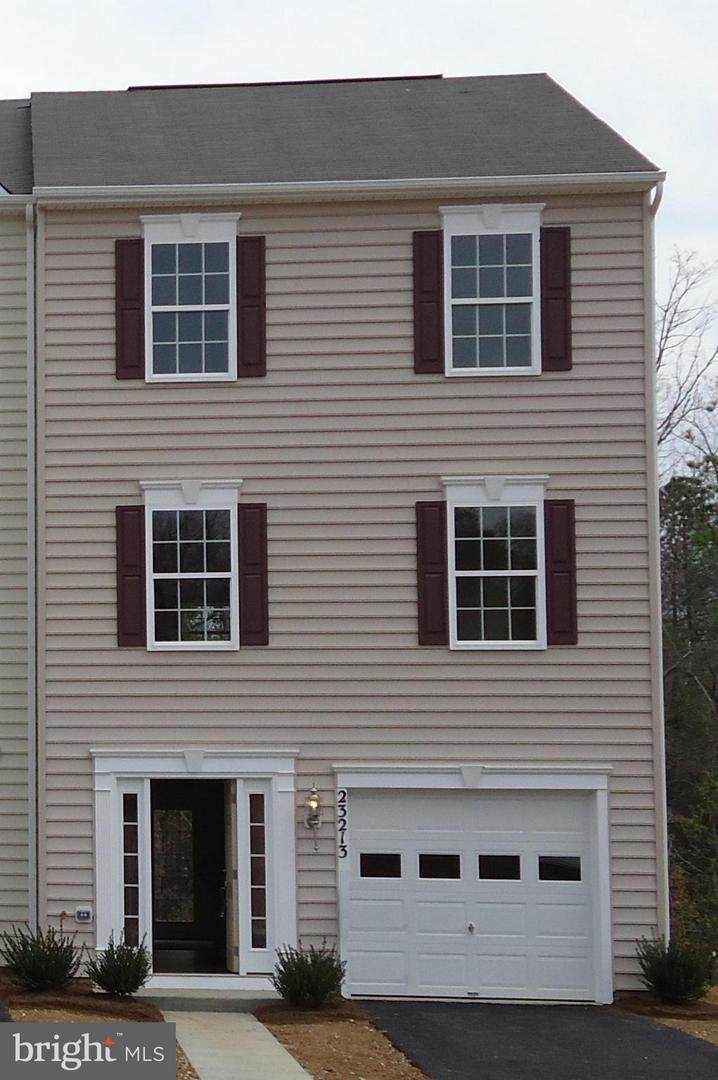 23213 Westwood Court - Photo 1