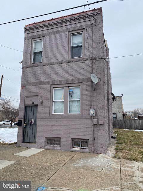 508 3RD Street - Photo 1