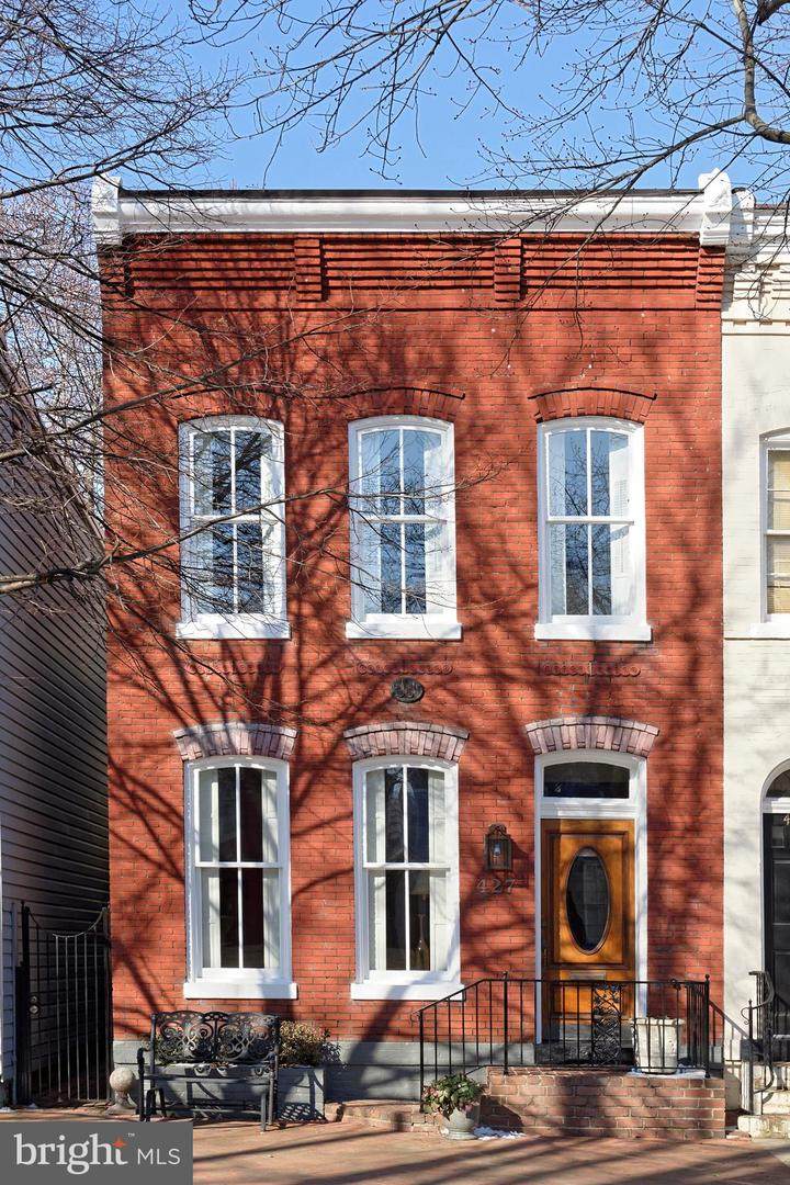 427 Fairfax Street - Photo 1