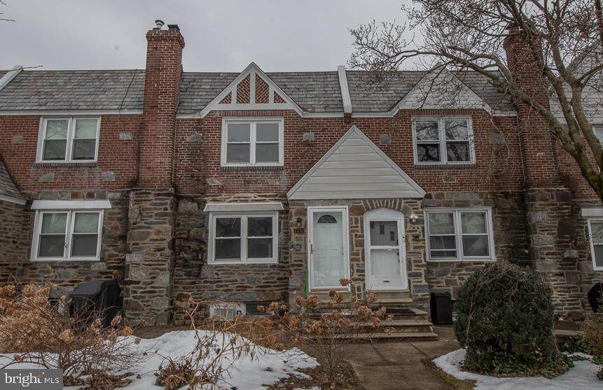 735 Derwyn Road - Photo 1