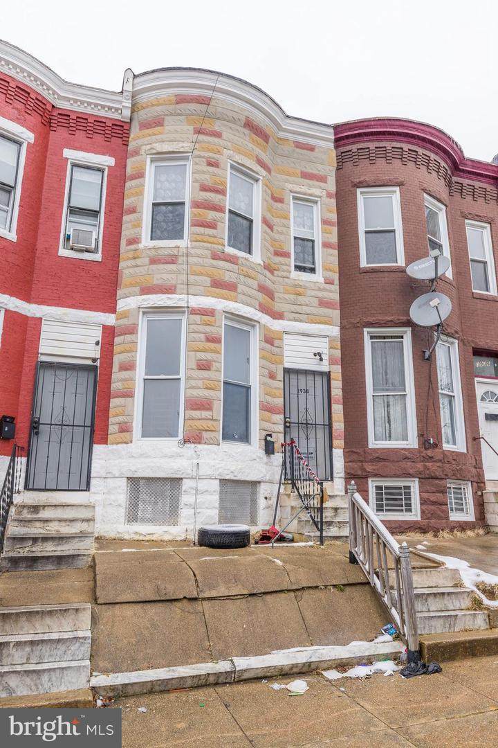 1938 Lexington Street - Photo 1